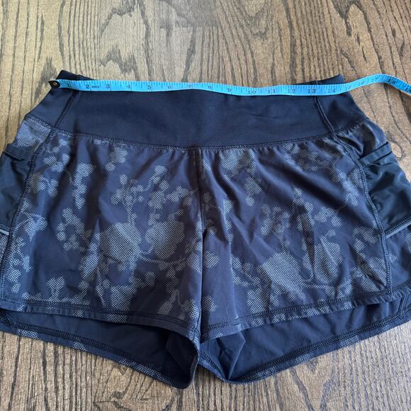 Athleta Womens Black Floral Camo Patterned Running Shorts Attached Brief Small - Picture 8 of 9